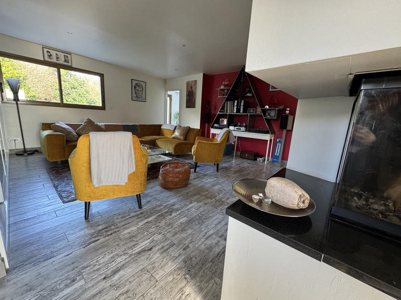 Maison - 170 m² - 5 pièces