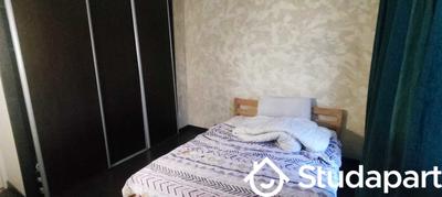 Chambre - 11 m² - 1 pièce