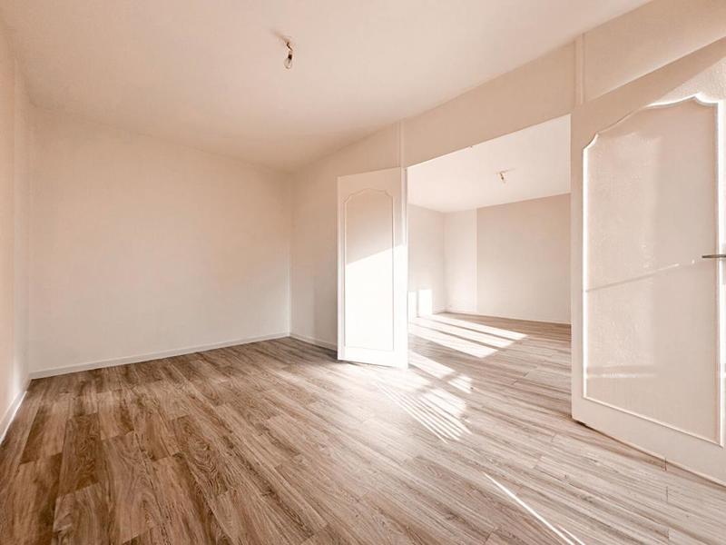 Appartement - 77 m² - 4 pièces