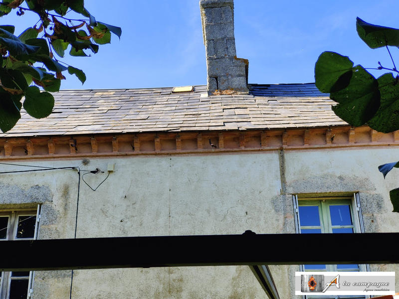 Maison ancienne - 101 m² - 8 pièces