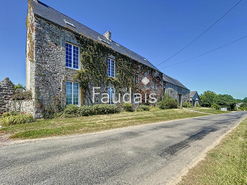 Maison - 167 m² - 7 pièces