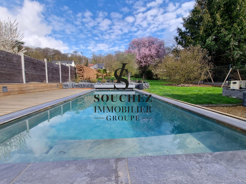 Maison - 110 m² - 6 pièces