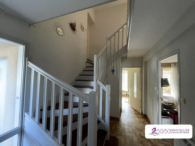 Maison - 106 m² - 6 pièces