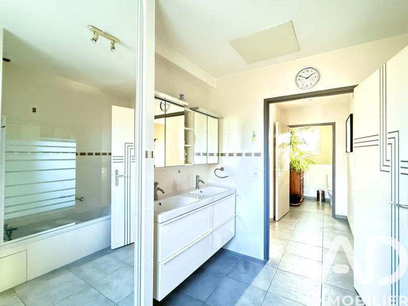 Maison - 134 m² - 5 pièces