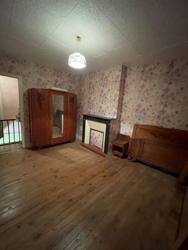 Maison - 151 m² - 7 pièces