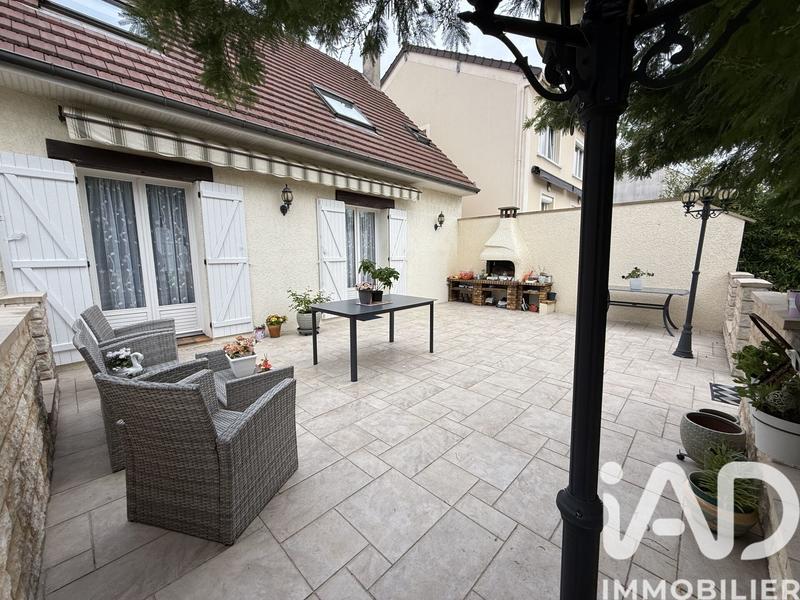 Maison - 115 m² - 5 pièces