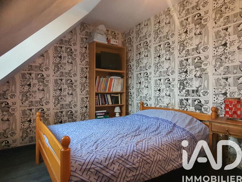 Maison - 169 m² - 8 pièces