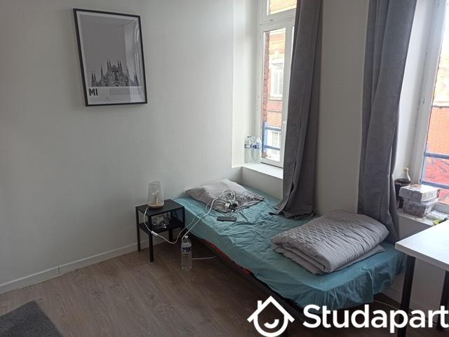 Chambre - 11 m² - 1 pièce