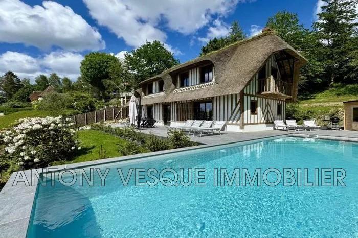 Maison - 180 m² - 7 pièces