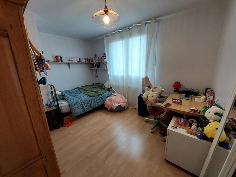 Maison - 137 m² - 5 pièces