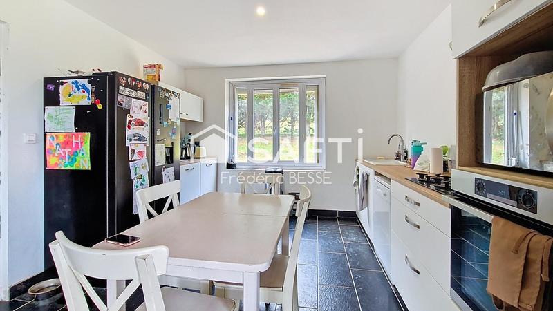 Maison - 92 m² - 4 pièces