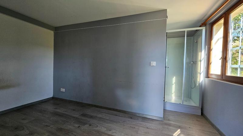 Maison - 130 m² - 8 pièces