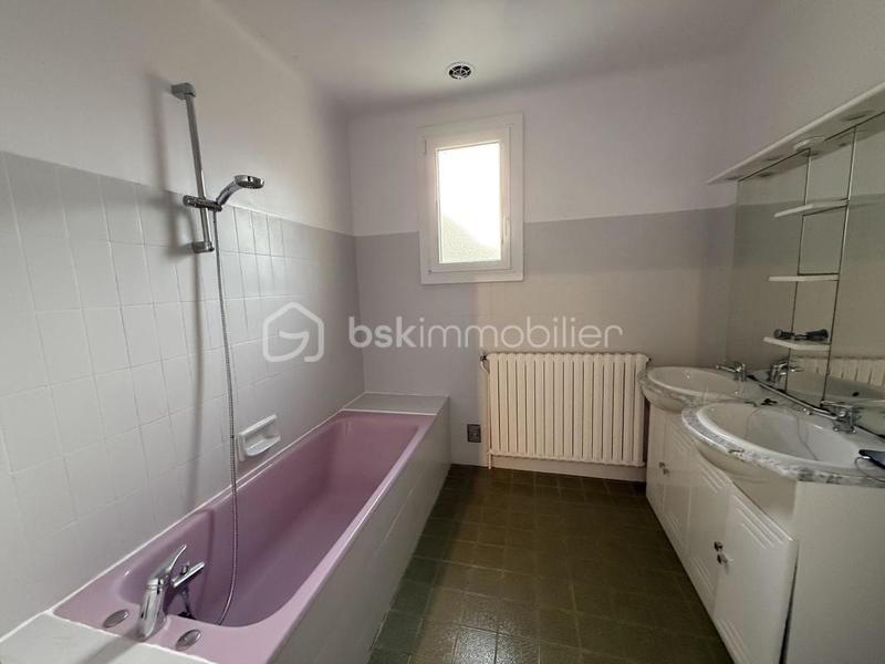 Maison - 108 m² - 5 pièces