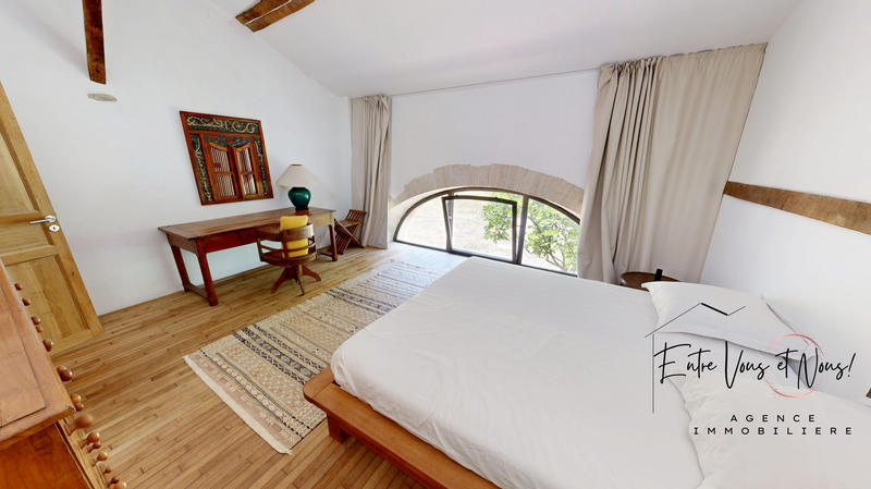 Maison ancienne - 274 m² - 14 pièces