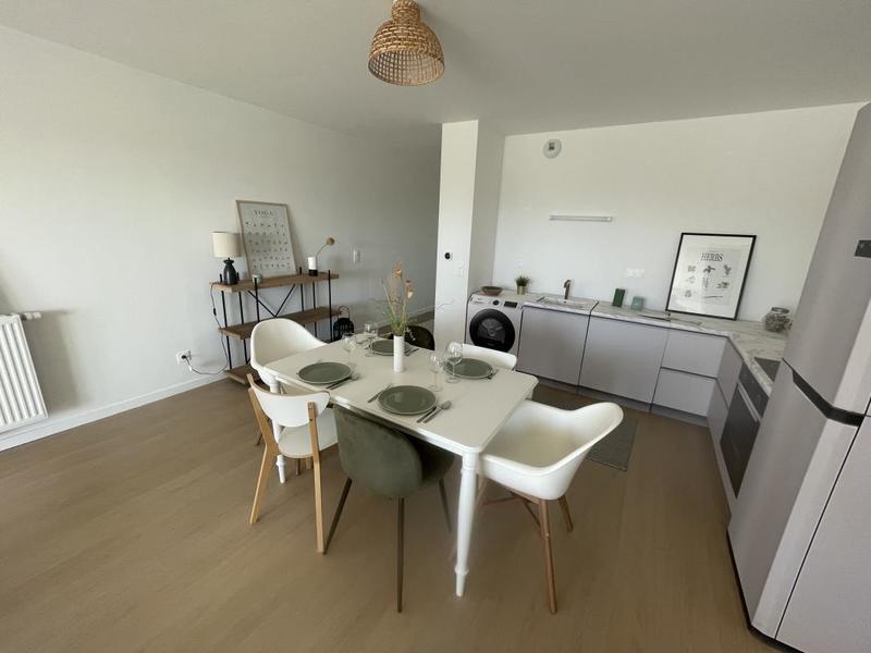 Appartement - 101 m² - 5 pièces