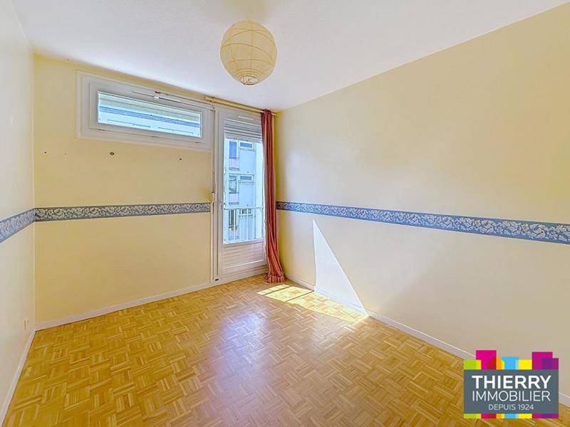 Appartement - 81 m² - 4 pièces
