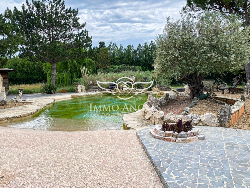 Maison ancienne - 296 m² - 6 pièces