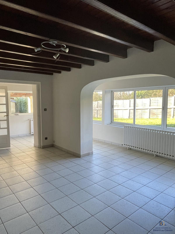 Maison traditionnelle - 130 m² - 5 pièces