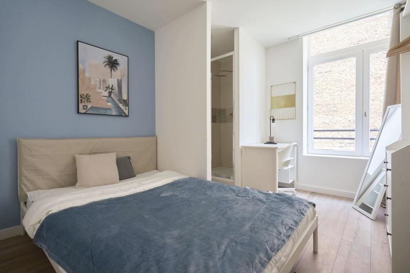 Appartement - 140 m² - 8 pièces