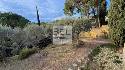 Villa - 172 m² - 6 pièces