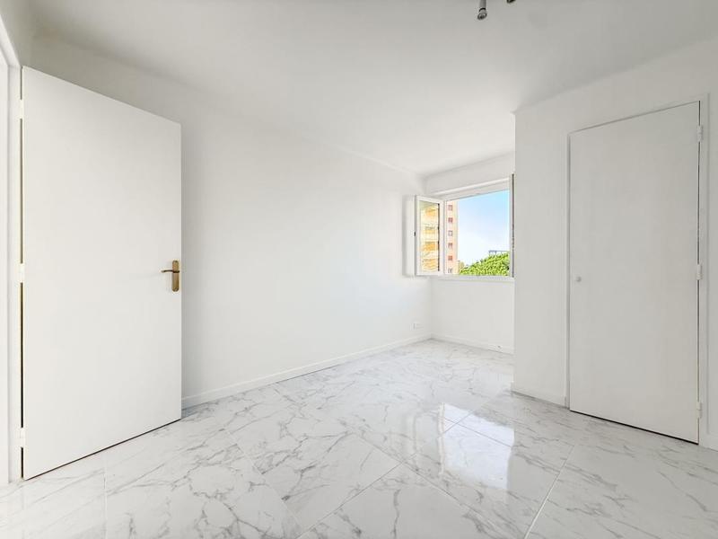 Appartement - 67 m² - 4 pièces