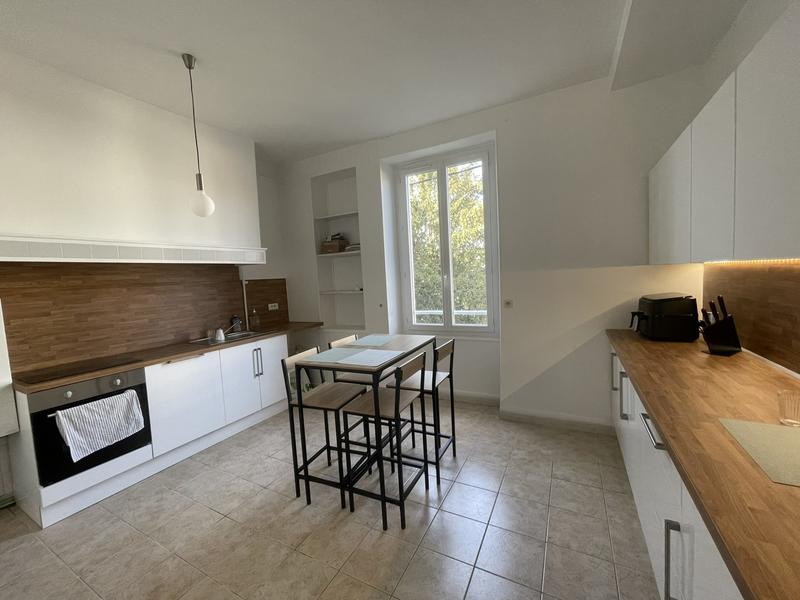 Appartement - 102 m² - 3 pièces