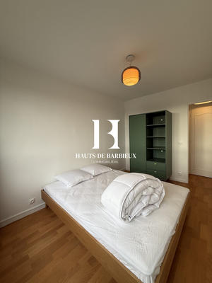 Appartement - 85 m² - 4 pièces