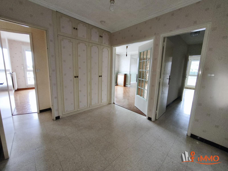 Appartement - 80 m² - 4 pièces