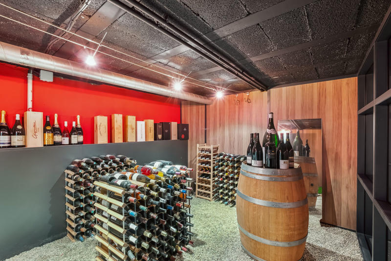 Maison - 203 m² - 6 pièces