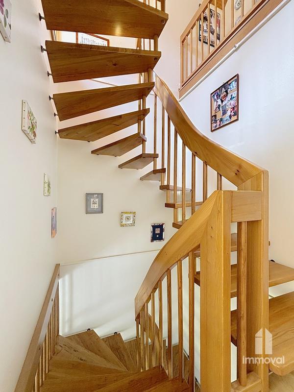 Appartement - 189 m² - 7 pièces