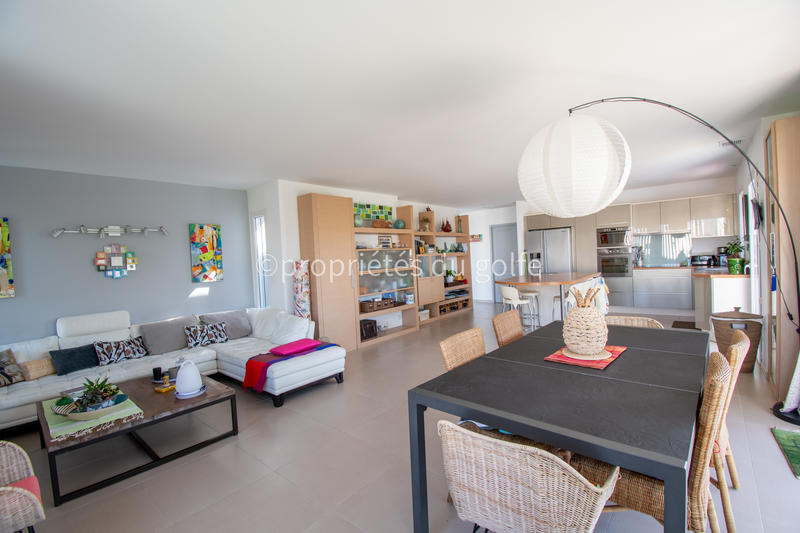 Maison - 142 m² - 5 pièces