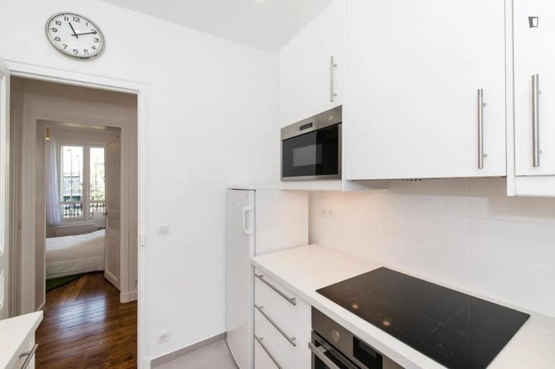 Chambre - 12 m² - 4 pièces