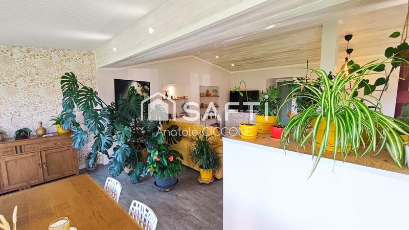 Maison - 120 m² - 4 pièces