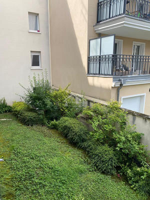 Appartement - 94 m² - 4 pièces