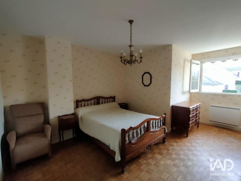 Maison - 122 m² - 4 pièces