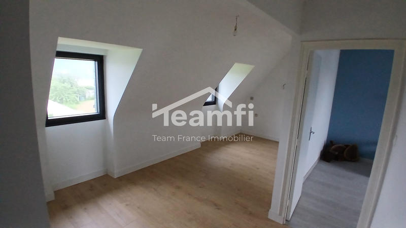 Maison - 174 m² - 5 pièces
