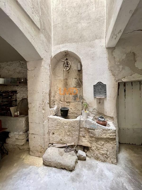 Maison - 230 m² - 10 pièces