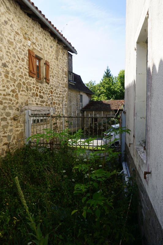 Maison de village - 245 m² - 8 pièces