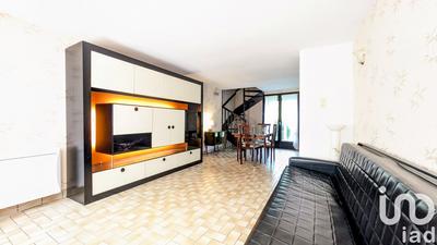 Maison - 77 m² - 4 pièces