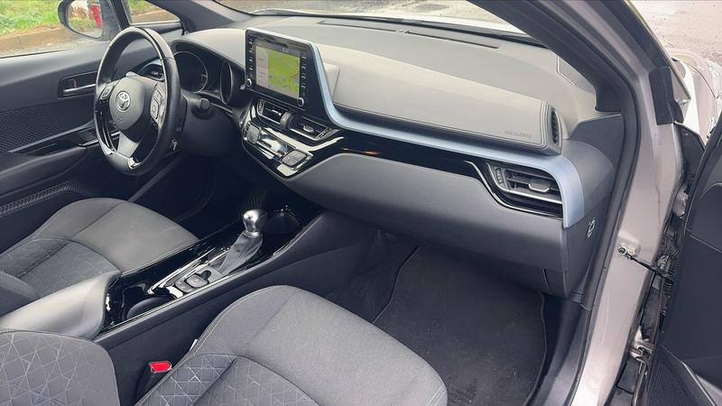 Toyota c-Hr 2.0 Vvt-i 184 Hybrid Cvt Collection