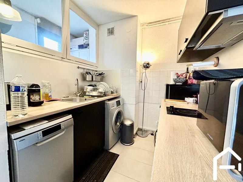 Studio - 28 m² - 1 pièce