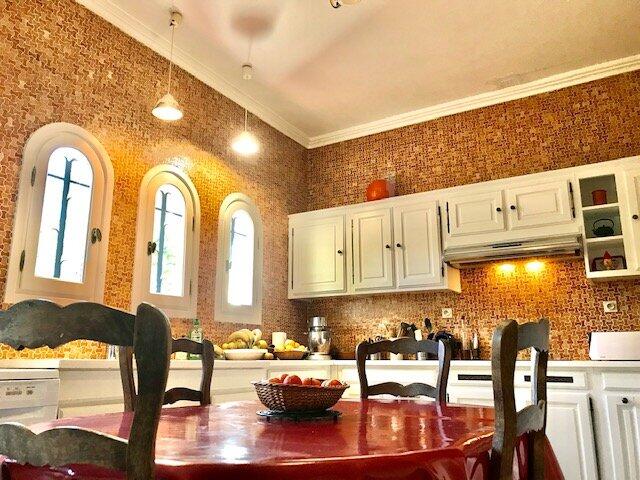 Maison d'architecte - 300 m² - 8 pièces