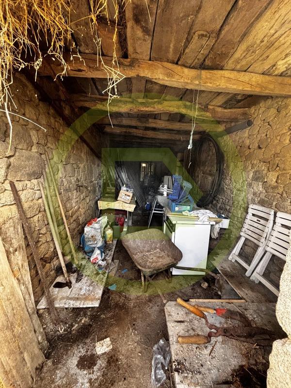 Propriété - 125 m² - 9 pièces