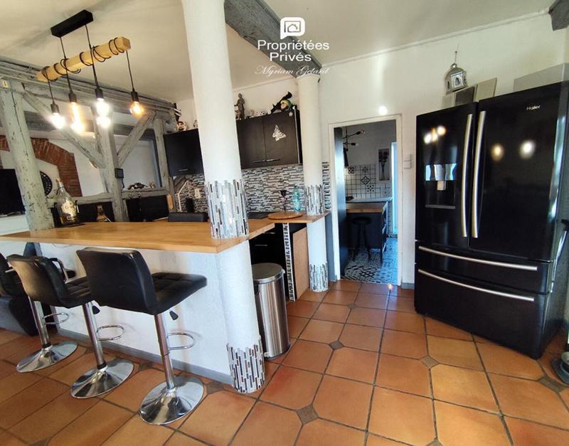 Maison - 287 m² - 10 pièces