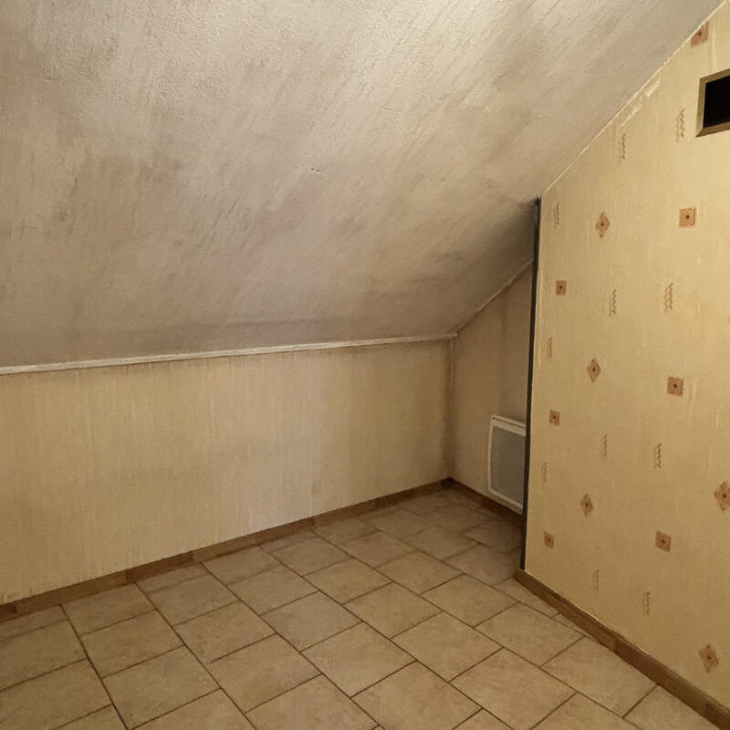 Maison ancienne - 87 m² - 5 pièces