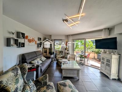 Appartement - 72 m² - 3 pièces