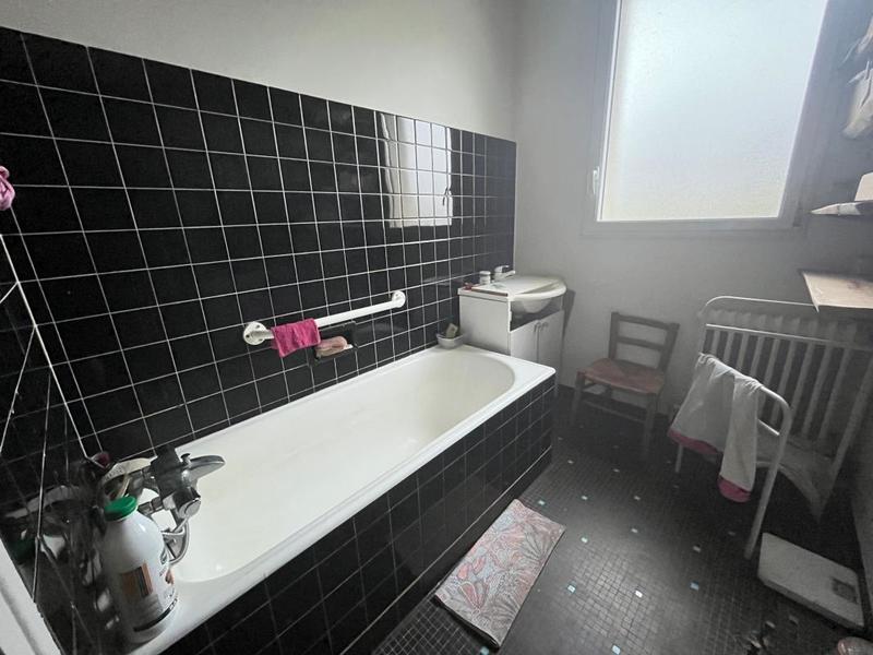 Maison - 419 m² - 10 pièces