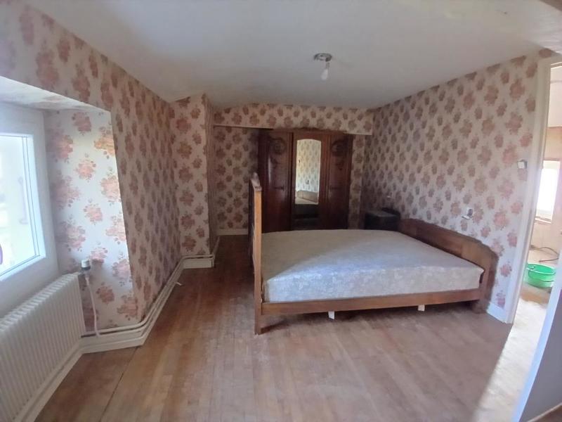 Maison en pierre - 83 m² - 3 pièces