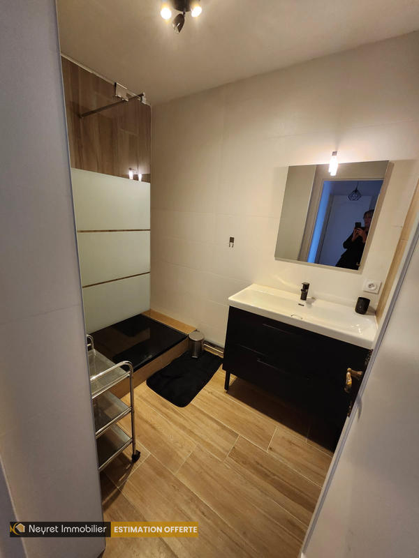 Appartement - 70 m² - 3 pièces