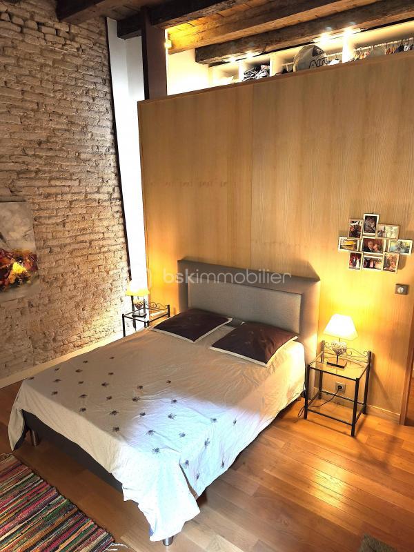 Appartement - 212 m² - 6 pièces